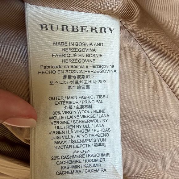 Rare Find - BURBERRY London Wool Cashmere Camel Trench Coat - USA 6 // UK 8 - Picture 9 of 9